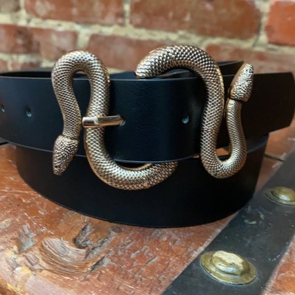 🚨LAST ONE!🚨 Python Snake 1.25" Belt - Picture 4 of 6